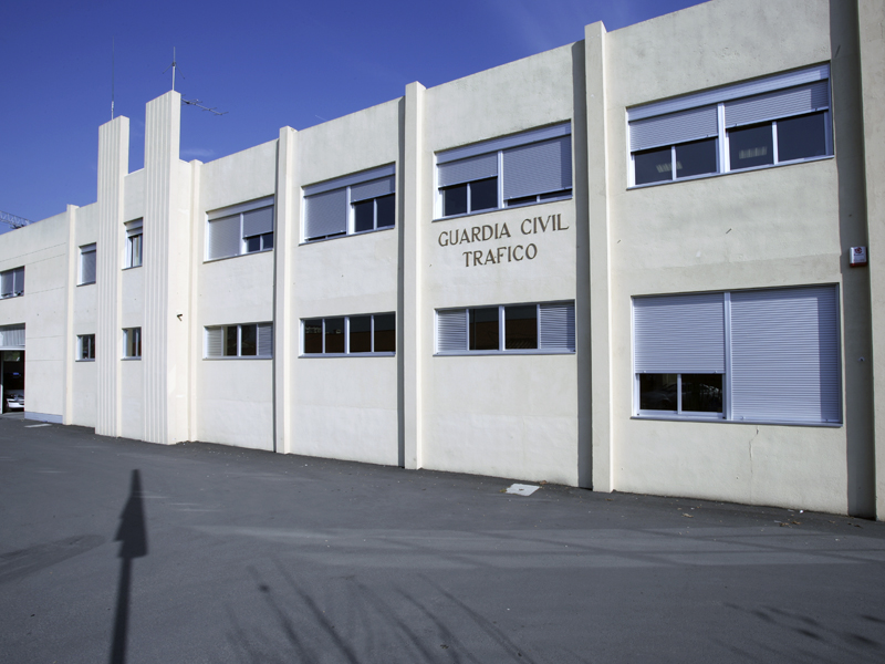 Edificio Guardia Civíl Tráfico Oleiros - A Coruña
